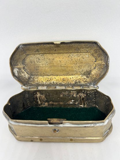 INDIAN ANTIQUE BRASS LIME / BETEL NUT BOX 19TH CENTURY