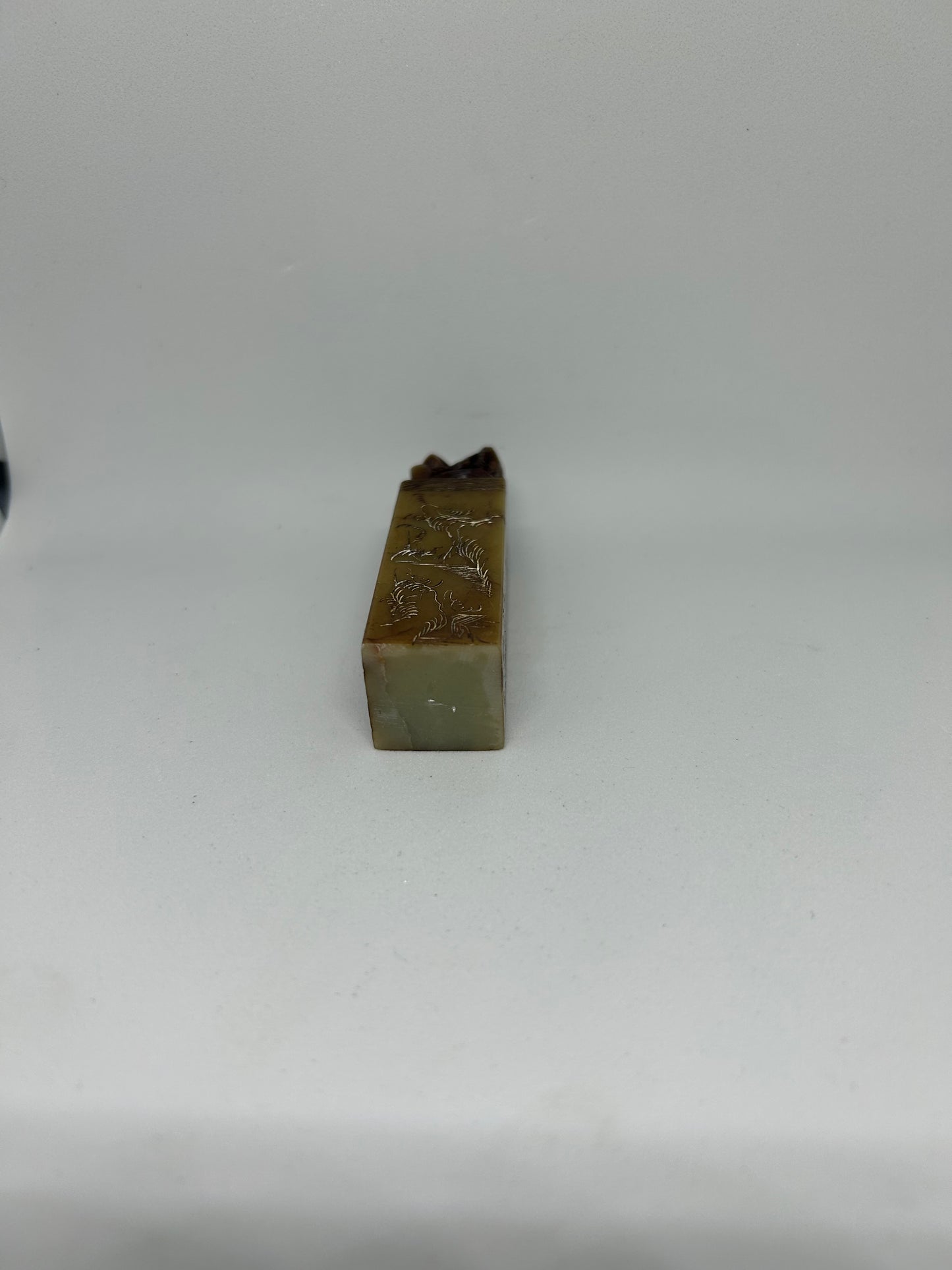 VINTAGE CHINESE CARVED SHOUSHAN STONE CHOP DRAGON FIGURINE