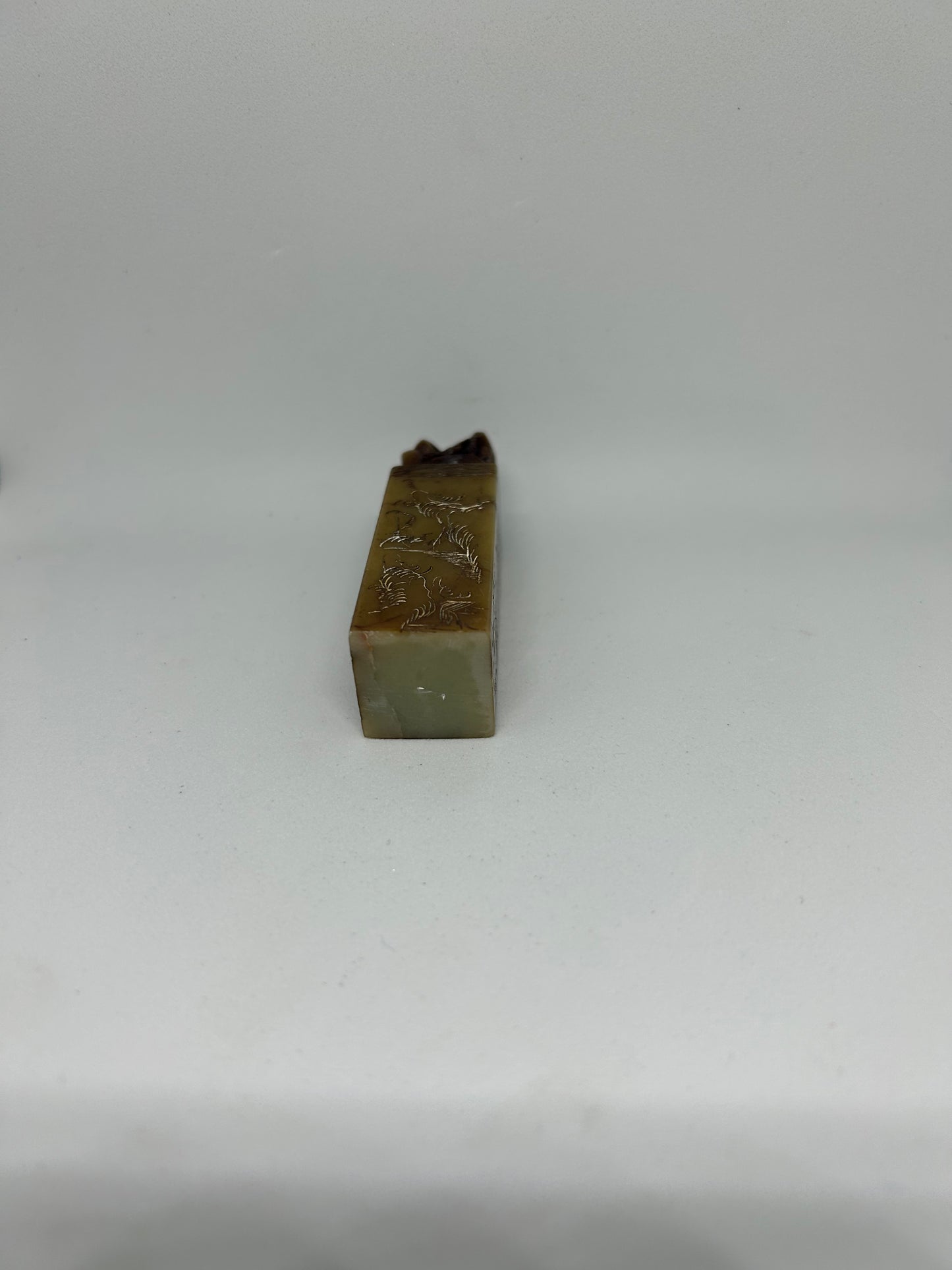 VINTAGE CHINESE CARVED SHOUSHAN STONE CHOP DRAGON FIGURINE